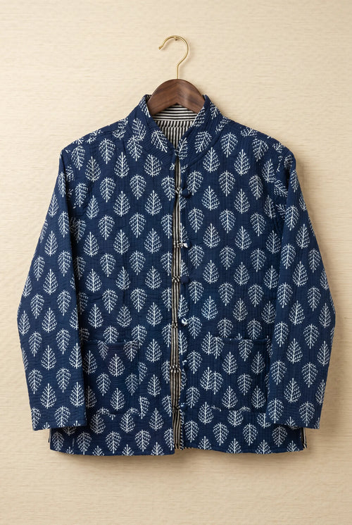 Chhipa quilted jacket — front view, hand block-printed navy leaf pattern on Indian cotton
